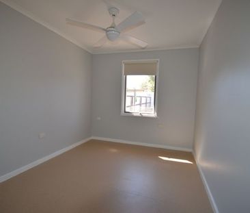 16 Bond Street, Port Augusta West - Photo 3