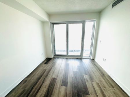 For Lease - 1010 Sandy Beach Road Unit# 1804, Pickering, Ontario - Photo 5