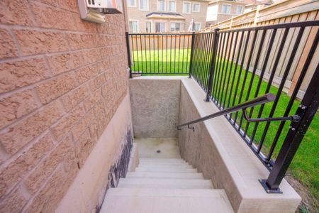 For Lease - 95 Goodwin Crescent Unit# BSMT, Milton, Ontario - Photo 5