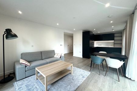 2 Bed Flat, Anax Street, N4 - Photo 2