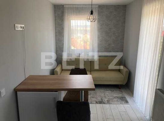 Apartament 2 camere, semidecomandat, 40 mp, zona UMF - Photo 1