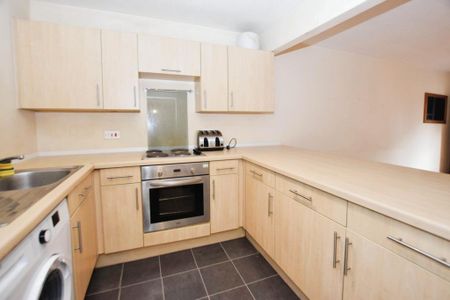 1 bedroom flat to rent - Photo 5
