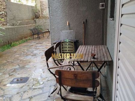 Studio/Γκαρσονιέρα για ενοικίαση Κέντρο (Λαμία) - Φωτογραφία 3