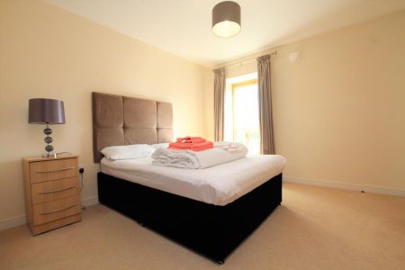 2 bedroom apartment to rent - Photo 4