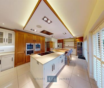 5 bedroom detached house to rent - Photo 5