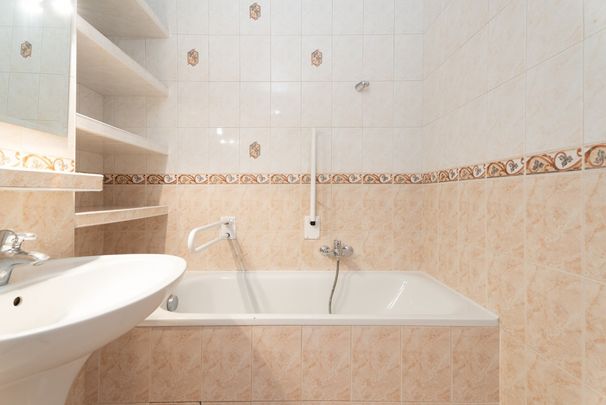 3 pokoje z loggią, Łukowska – blisko CH Promenada - Zdjęcie 1