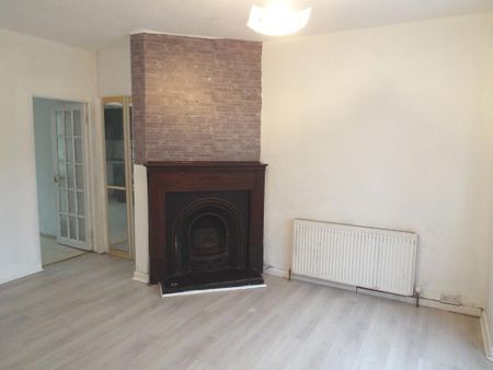 3 bedroom terraced house to rent - Photo 2