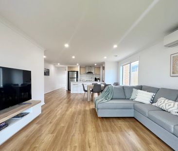 Spacious Coastal Family Living - Photo 1