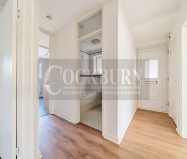 Colyer Close, London, SE9 3QG - Photo 3