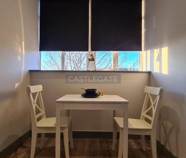 1 bedroom in a flat share to rent - Photo 6