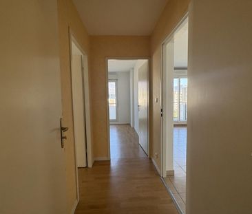 Location Appartement 3 pièces 68m² LA MOTTE SERVOLEX 73290 - Photo 6