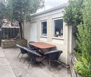 Charming 3-bedroom cottage - Photo 6