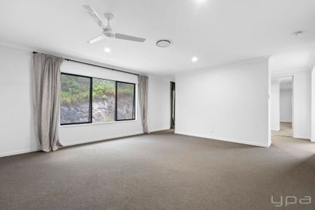 This One Has It All... We Welcome...26 Tash Court, Waterford - Photo 2