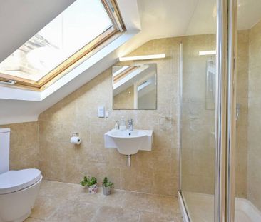 3 bedroom terraced house to rent - Photo 6