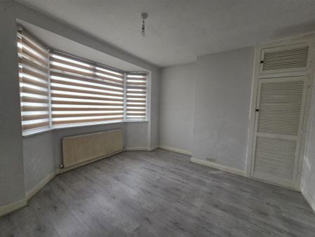 3 bedroom house to rent - Photo 3