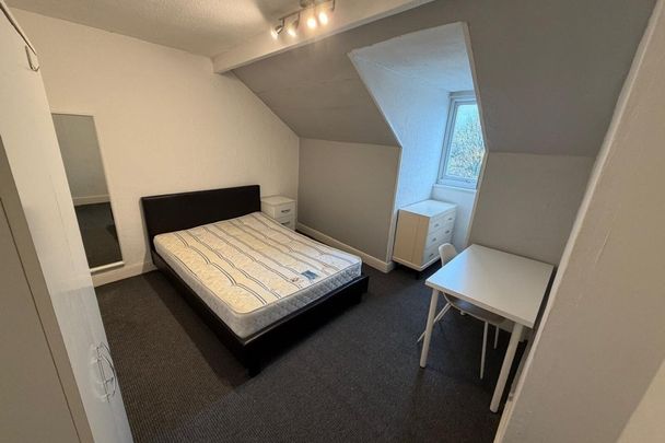 Reservoir Road, Edgbaston, BIRMINGHAM - Photo 1