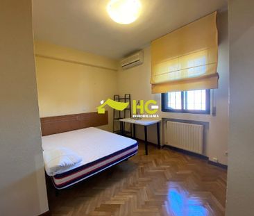 Piso de alquiler en Centro - Photo 5