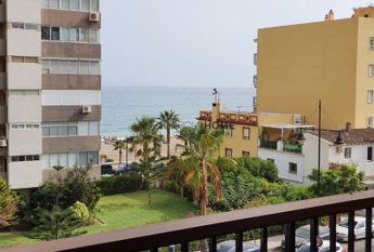 Ref 15548 – **Great apartment with sea views! Spacious, with lots of natural light and in perfect condition** Fuengirola **Available from December 2025 to June 2026****