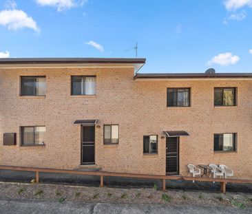 Cozy and Convenient - Photo 3