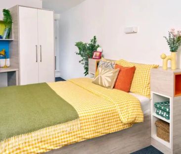 Large High Double Studio - Photo 6