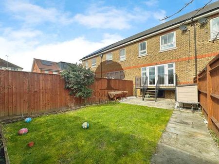 Brambling Way, Maidenhead, SL6 - Photo 4