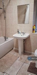 3 bedroom detached house to rent - Photo 4