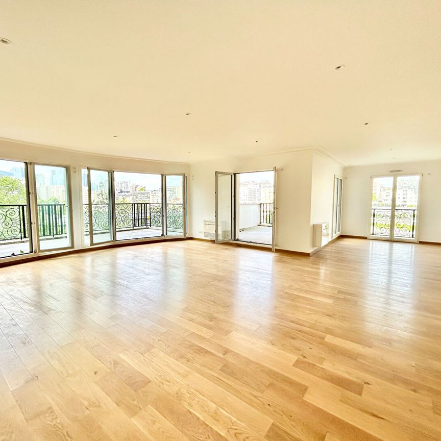 Appartement Neuilly Sur Seine 5 pièces Ile de la grande Jatte 220 m2 - Photo 1