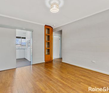 Low-Maintenance Living Between The City And The Beach - Photo 2