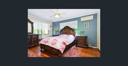 Large Family House, Big Yard - Prime Underwood Location - Photo 3