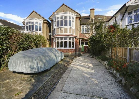 Woodbourne Avenue, SW16 1UU, London - Photo 1