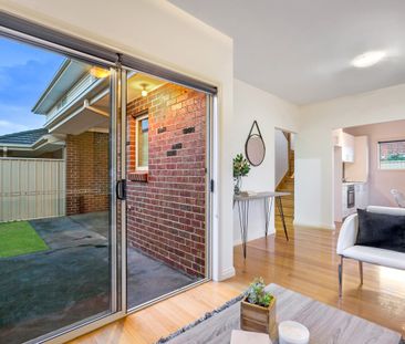 Stylish, Sophisticated & Superbly Situated! - Photo 3