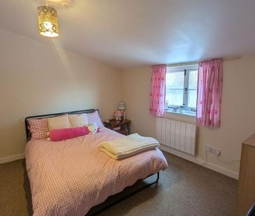 1 bedroom semi-detached house to rent - Photo 4