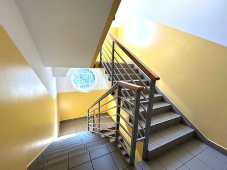 * I p. * BALKON * WINDA * STARE MIASTO * - Zdjęcie 2