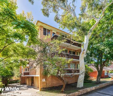 GREAT SIZE AND LOCATION - Photo 5