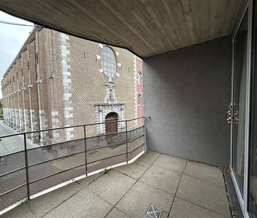 Appartement te huur - Foto 1