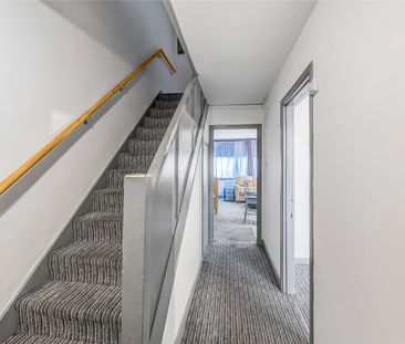 Chiswick Terrace, London, W4 5LY - Photo 6