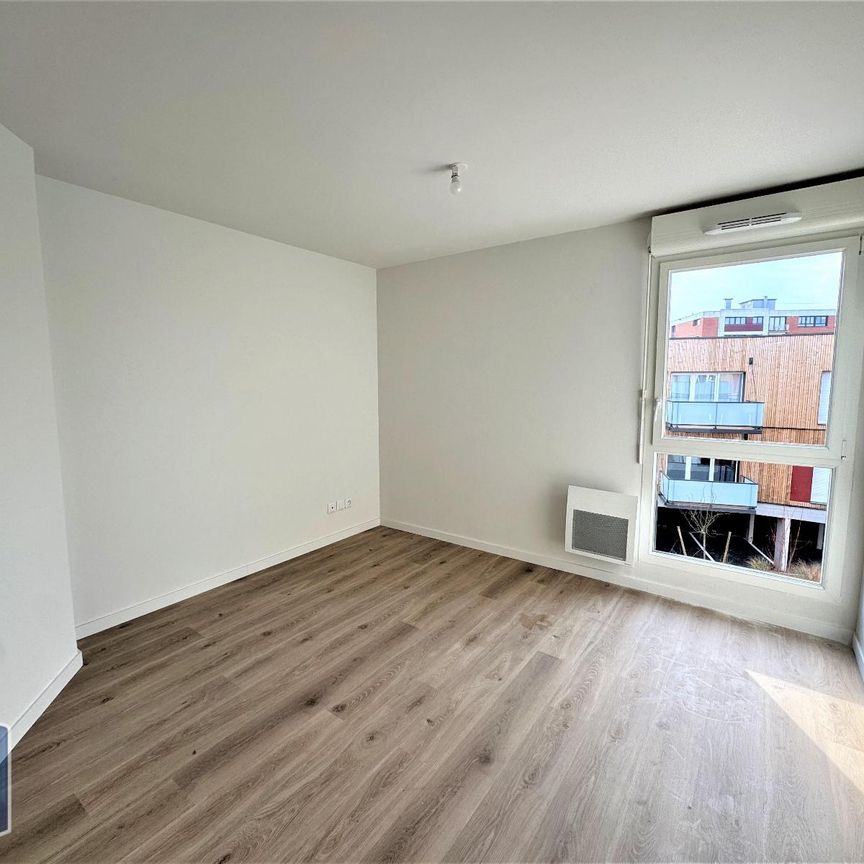 Location Appartement 2 pièces 42m² ARMENTIERES 59280 - Photo 1