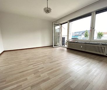 Traumhaftes Wohnen - Große 3-Zimmerwohnung mit Terrasse in ruhiger Lage. - Photo 1