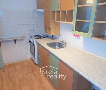 Pronájem bytu 3+1 80 m2 - Photo 1