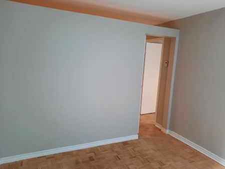 Le 1444 Mackay — 1 Bedroom, 1 Bathroom - Photo 3