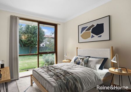 Neat & Spacious Family Home - Walk to Shoalhaven River - Photo 2