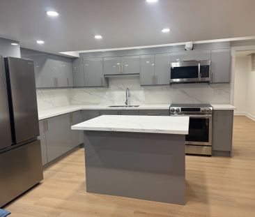 For Lease - 8 Slater Mill Place, Hamilton, Ontario - Photo 5