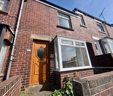 Whitwell Crescent, Stocksbridge, Sheffield, S36 1GD - Photo 3