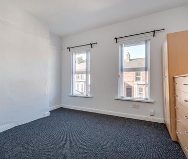 23 Lisburn Avenue, Belfast, BT9 7FX - Photo 5