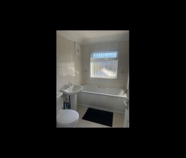 Room in a Shared House, Glendower Road, B42 - Photo 2
