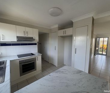 Your townhouse in a convenience location - Photo 6