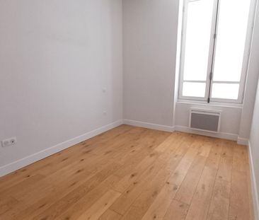 location Appartement T3 DE 68.59m² À MELUN - Photo 2
