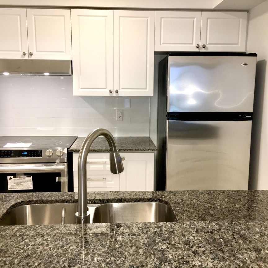 For Lease - 18 Sommerset Way Unit# 1515, Toronto, Ontario - Photo 1