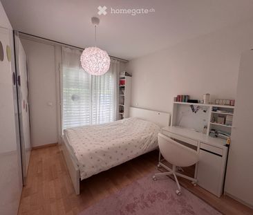 Spacious 6.5-Room Ground Floor Apartment with Private Garden and Te... - Photo 4