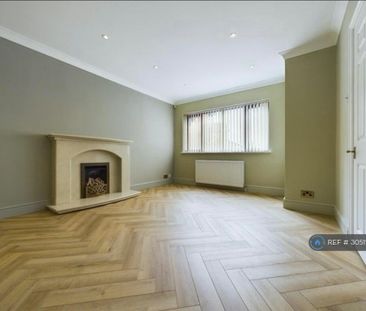 5 bedroom detached house to rent - Photo 5